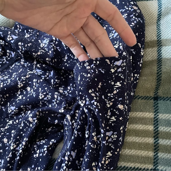 Buffbunny Collection Rosa Pocket Legging - Blue Terrazzo Print - Medium - Picture 5 of 8